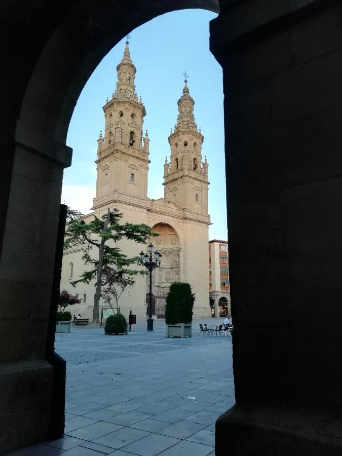 Apartamento Suite Para Dos Logroño Kültér fotó